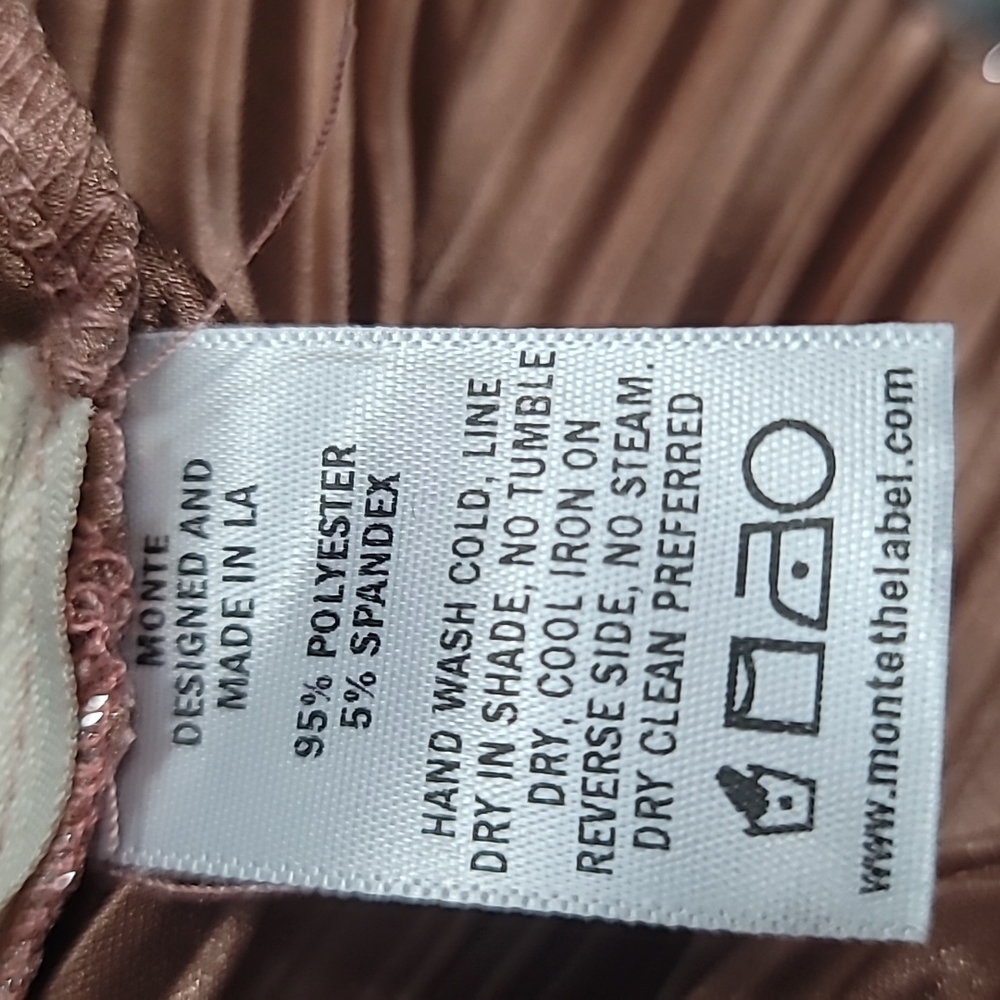 Anthropologie Shimmer V-neck Tank Top. - Picture 9 of 14
